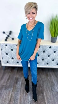 The ZigZag Stripe TOPS & TUNICS Dark Jade Boyfriend V-Neck Tee