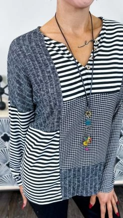 Sugarfox Deciding Factor Top TOPS & TUNICS