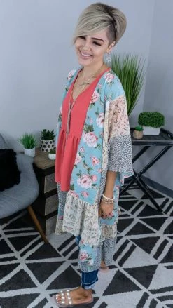 GiGiO Delighted Smile Cardigan OUTERWEAR