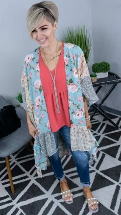 GiGiO Delighted Smile Cardigan OUTERWEAR