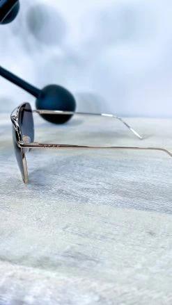 DIFF Eyewear ACCESSORIES DIFF Maeve DE010193GDBL