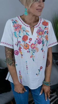 Savanna Jane Different Perspectives Top TOPS & TUNICS