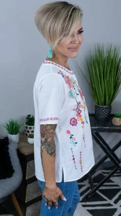 Savanna Jane Different Perspectives Top TOPS & TUNICS