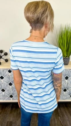 The ZigZag Stripe Everyday Possibility Top [NO RETURNS]
