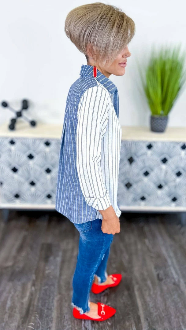 The ZigZag Stripe TOPS & TUNICS Fashion Society Top