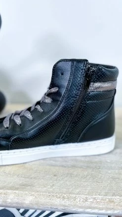Miami Shoe Fast Star High Top Sneakers SHOES