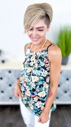 The ZigZag Stripe TOPS & TUNICS Feeling Fine Tank [NO RETURNS]