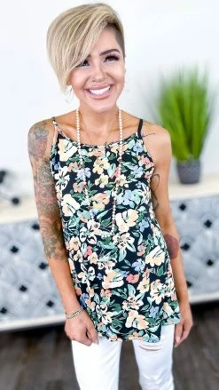 The ZigZag Stripe TOPS & TUNICS Feeling Fine Tank [NO RETURNS]