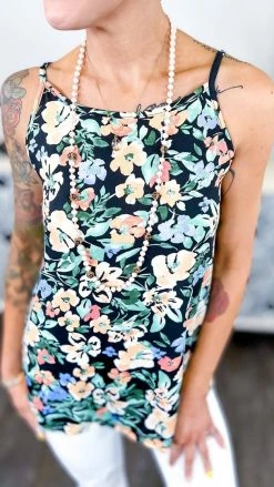 The ZigZag Stripe TOPS & TUNICS Feeling Fine Tank [NO RETURNS]