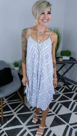 Emily Wonder Focusing On Forever Dress