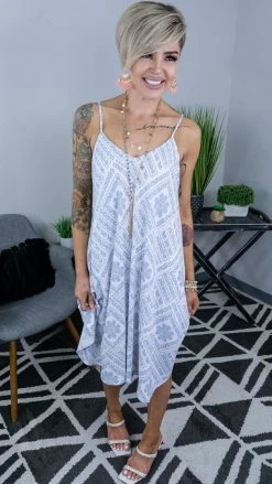 Emily Wonder Focusing On Forever Dress