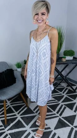 Emily Wonder Focusing On Forever Dress