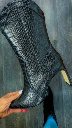 Chinese Laundry Forester Boots SHOES