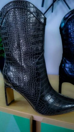 Chinese Laundry Forester Boots SHOES