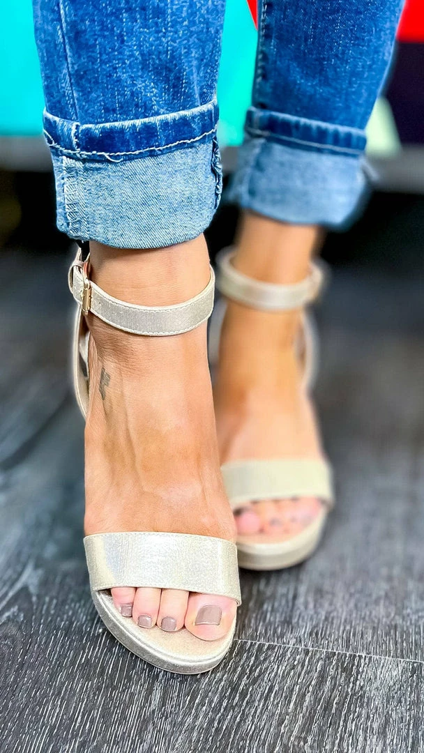 Chinese Laundry Go On Starstone Heels SHOES