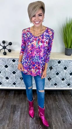 The ZigZag Stripe TOPS & TUNICS Going Your Own Way Top