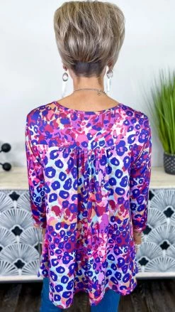 The ZigZag Stripe TOPS & TUNICS Going Your Own Way Top