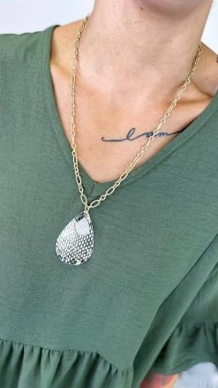 JOIA Trading Gold Bella Necklace [NO RETURNS]