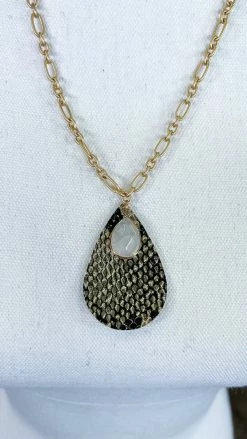 JOIA Trading Gold Bella Necklace [NO RETURNS]