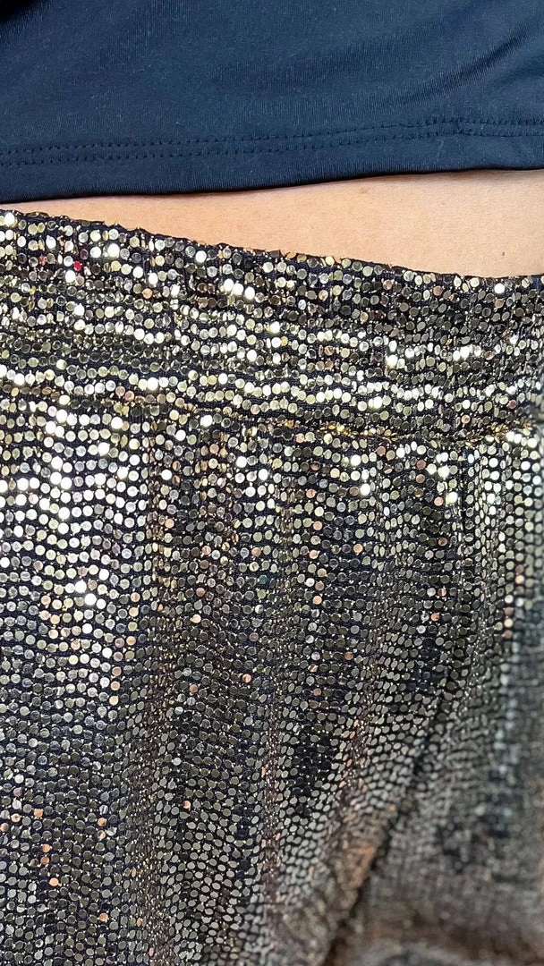 The ZigZag Stripe Gold Flirty Impression Shorts