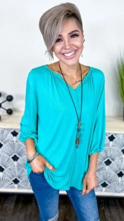 The ZigZag Stripe Green City Drives Top TOPS & TUNICS