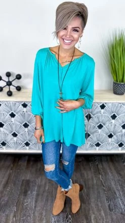 The ZigZag Stripe Green City Drives Top TOPS & TUNICS