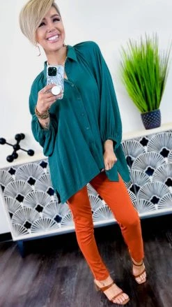 The ZigZag Stripe Green Closet Staple Top