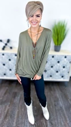 The ZigZag Stripe Green Divine Life Top [NO RETURNS]