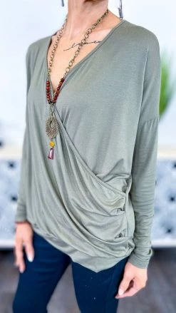 The ZigZag Stripe Green Divine Life Top [NO RETURNS]