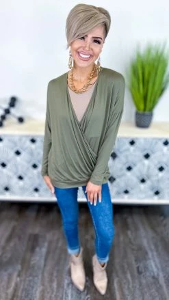 The ZigZag Stripe Green Divine Life Top [NO RETURNS]