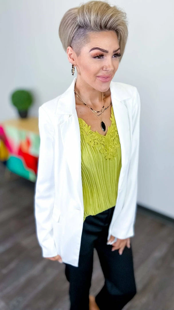 The ZigZag Stripe TOPS & TUNICS Green Everyday Elegance Tank