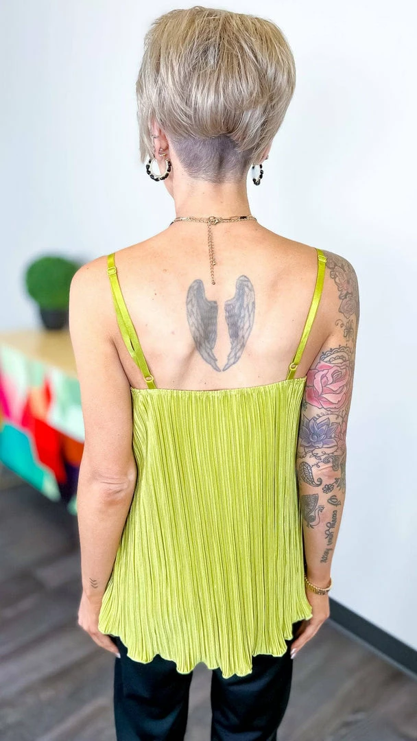 The ZigZag Stripe TOPS & TUNICS Green Everyday Elegance Tank