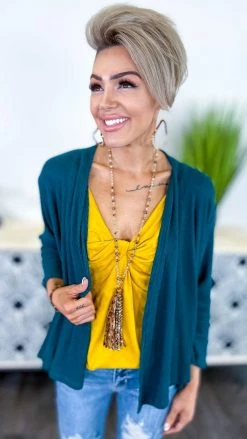 The ZigZag Stripe OUTERWEAR Green Friendly Mentor Cardigan