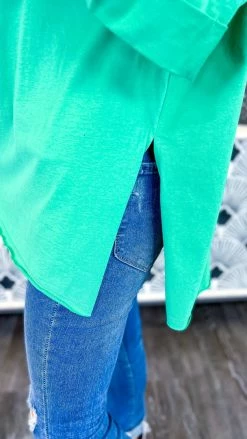 The ZigZag Stripe Green Giving Ideas Top TOPS & TUNICS