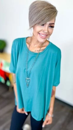 The ZigZag Stripe TOPS & TUNICS Green Home For Now Top