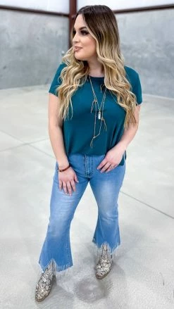 The ZigZag Stripe Green Short Notice Top [NO RETURNS]