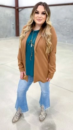 The ZigZag Stripe Green Short Notice Top [NO RETURNS]