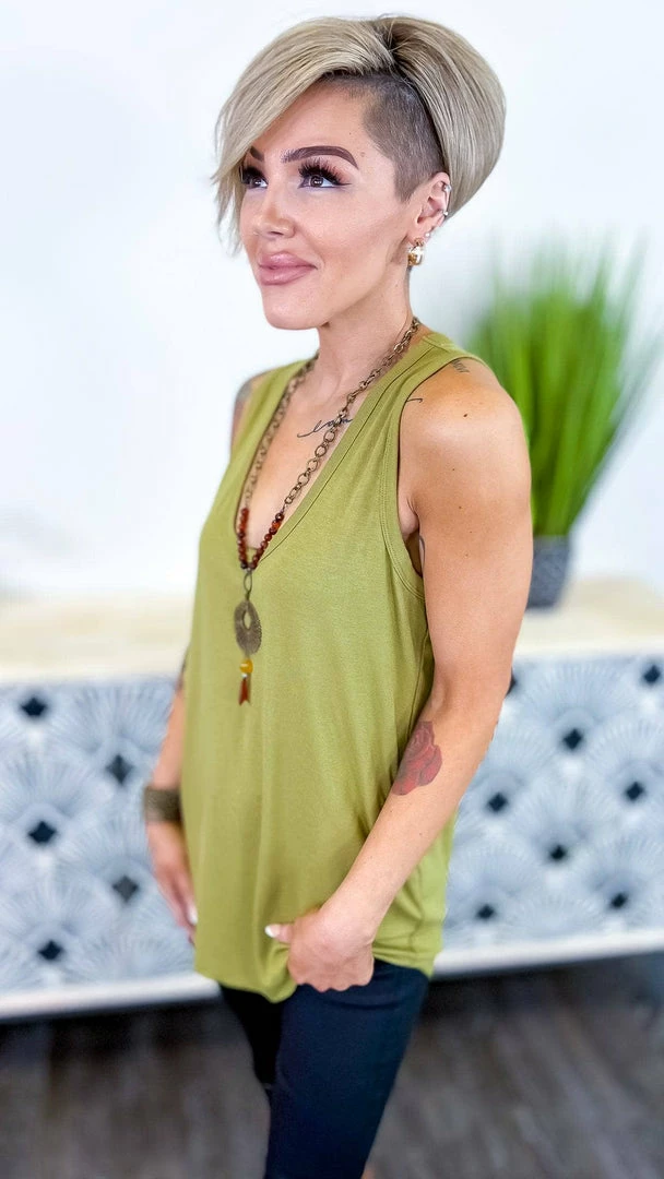 The ZigZag Stripe Green Stellar Time Tank