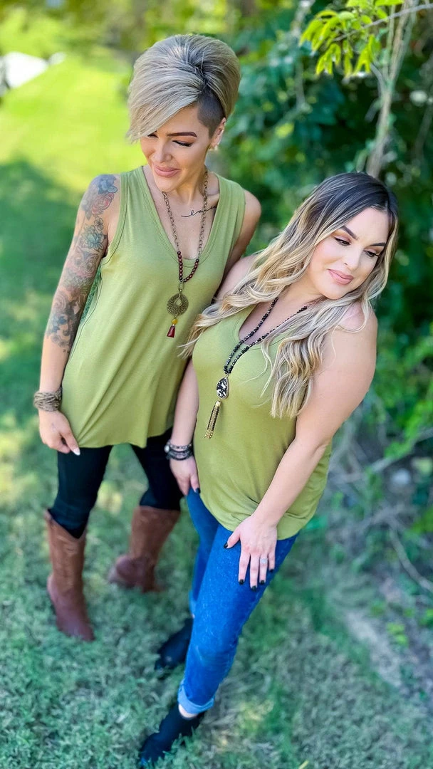 The ZigZag Stripe Green Stellar Time Tank