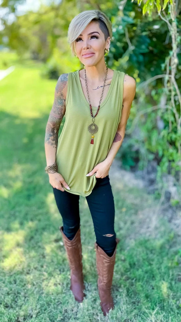 The ZigZag Stripe Green Stellar Time Tank