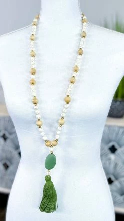 Bali Queen ACCESSORIES Green Thea Tassel Necklace