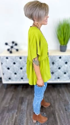 The ZigZag Stripe TOPS & TUNICS Green Trip To Venice Top