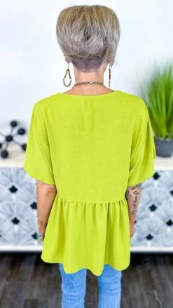 The ZigZag Stripe TOPS & TUNICS Green Trip To Venice Top