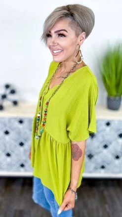 The ZigZag Stripe TOPS & TUNICS Green Trip To Venice Top