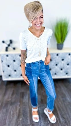 The ZigZag Stripe Grey Daily Visit Top