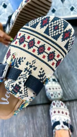 Very G Hebe Slip On Shoes