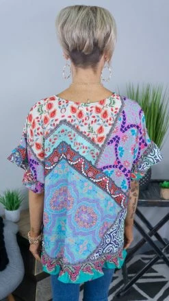 Umgee Hold Their Gaze Top TOPS & TUNICS