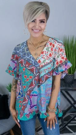 Umgee Hold Their Gaze Top TOPS & TUNICS