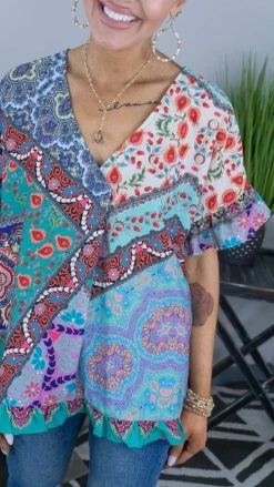 Umgee Hold Their Gaze Top TOPS & TUNICS