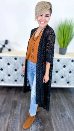 The ZigZag Stripe OUTERWEAR In My Circle Cardigan